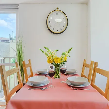 With Private Balcony Διαμέρισμα Βαρσοβία