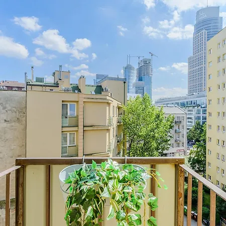 Διαμέρισμα With Private Balcony